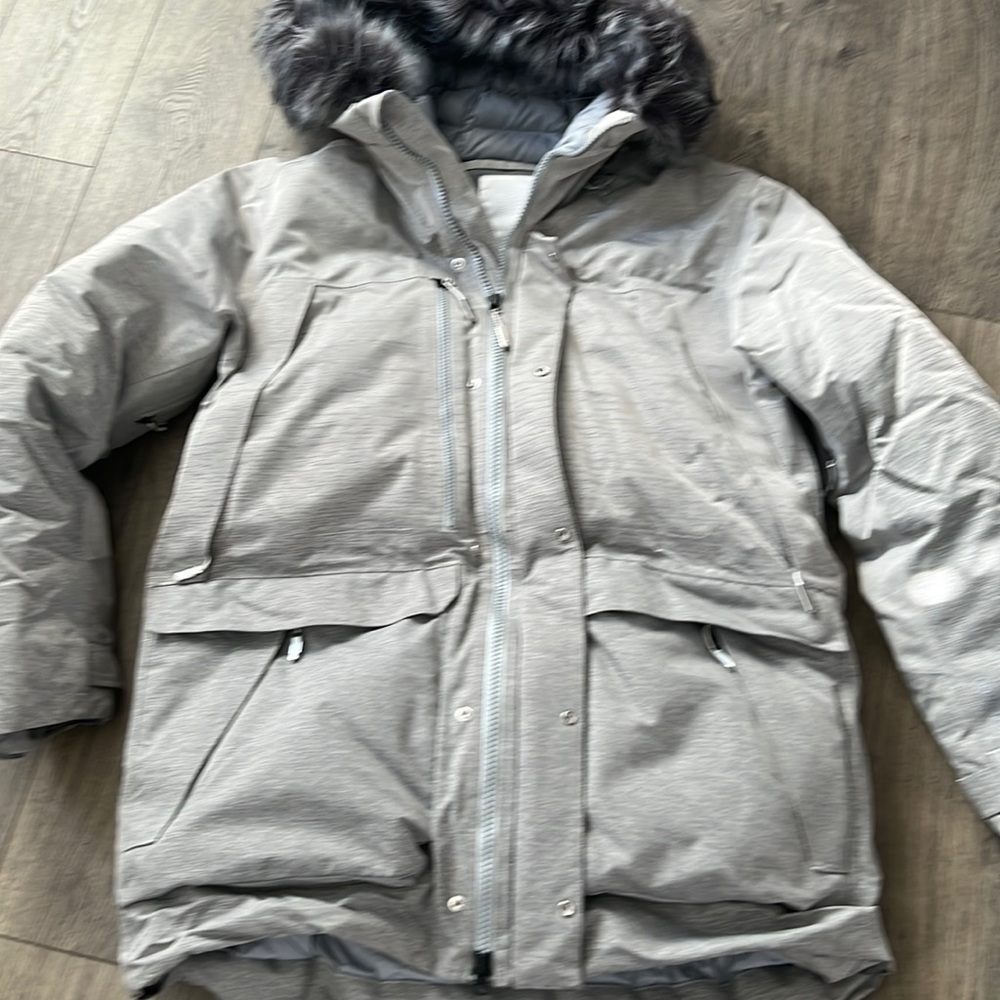 North face heavy very warm coat